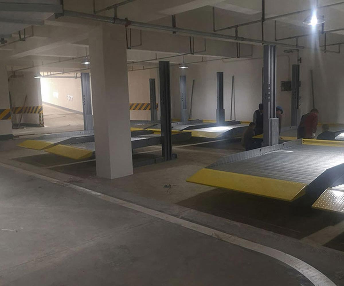 東坡兩柱升降式機械式立體車庫出租